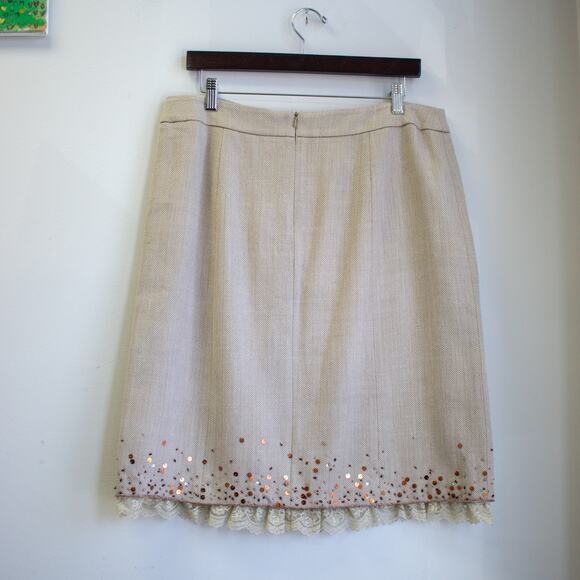 Skirt with Lace Trim Size 12 - Picture 2 of 7